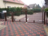 Klick für größere Ansicht Drehflügeltor